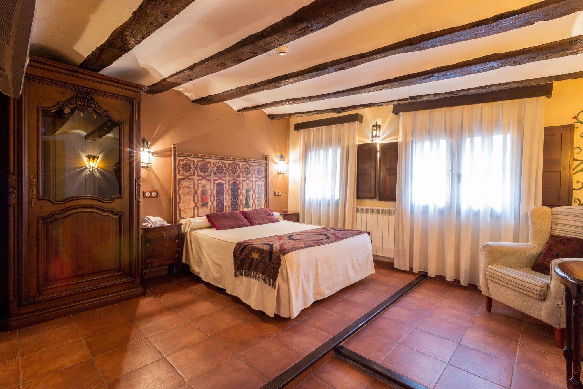 Hotel La Realda Gea de Albarracín エクステリア 写真